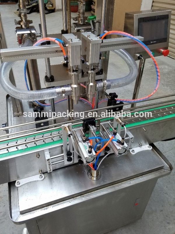 Automatyczna maszyna produkcyjna butelka płynne wypełnienie pokrycia etykietowania Linia wypełniacz oleju ze stali nierdzewnej Maszyna do wypełniania oleju z warg Mleko