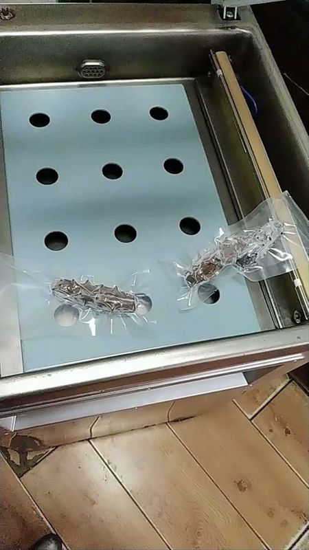 DZ-400 Pionowa maszyna próżniowa do pakowania żywności do fasoli lub ryżu / Formująca maszyna do pakowania próżniowego