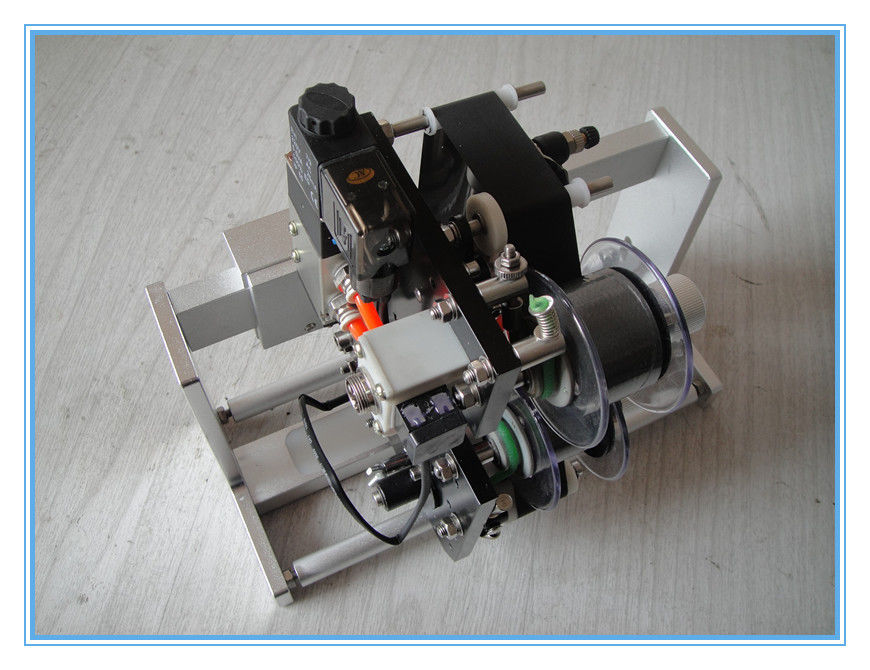 Wysokiej prędkości maszyna do kodowania daty atramentem stałym,automatyczna maszyna do kodowania maszyny do pakowania poduszek