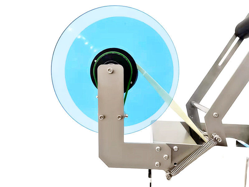 MT-50 Półautomatyczna etykieciarka do etykiet samoprzylepnych do okrągłych butelek i słoików do metalu, papieru, szkła, opakowań spożywczych - Nowa Używana